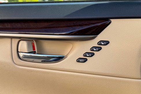 Used 2013 Lexus ES 350 image 20