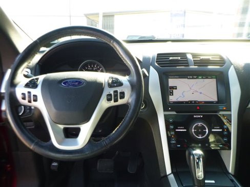 Used 2015 Ford Explorer Sport w/ Equipment Group 401A image 12