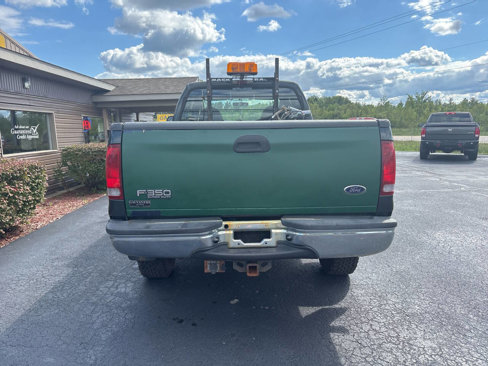 Used 2004 Ford F350 XL image 4