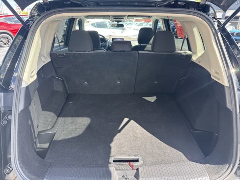 Used 2021 Nissan Rogue SV image 19