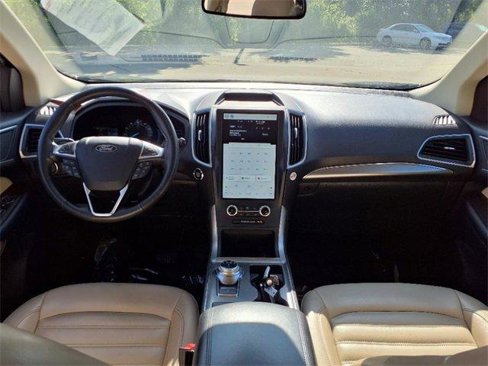 Used 2022 Ford Edge SEL image 8