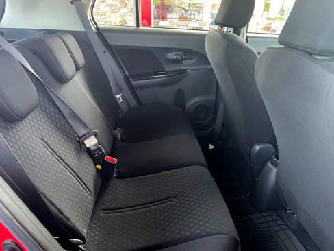 Used 2010 Scion xD image 11