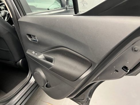 Used 2022 Nissan Kicks SV image 45
