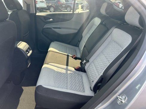 Used 2023 Chevrolet Equinox LT image 23