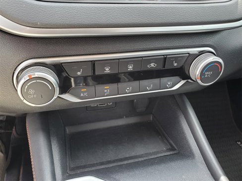 Certified 2020 Nissan Altima 2.5 SR w/ Premium Package image 30