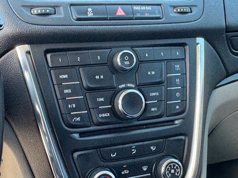 Used 2015 Buick Encore FWD image 27