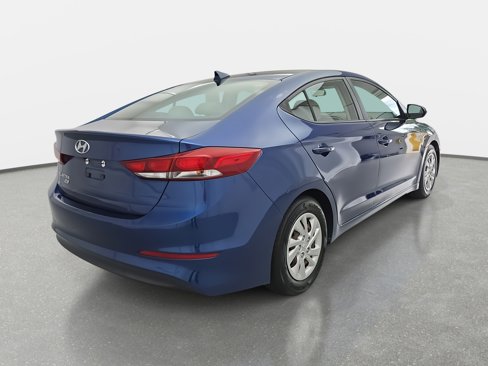 Used 2018 Hyundai Elantra SE w/ SE Connectivity Package 04 image 5