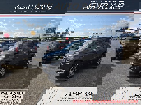 Used 2013 GMC Acadia SLT image 1