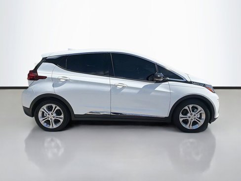 Used 2020 Chevrolet Bolt LT image 9