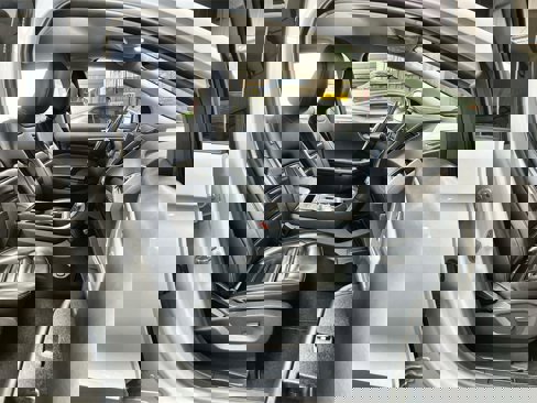 Used 2024 Ford Edge SEL image 27
