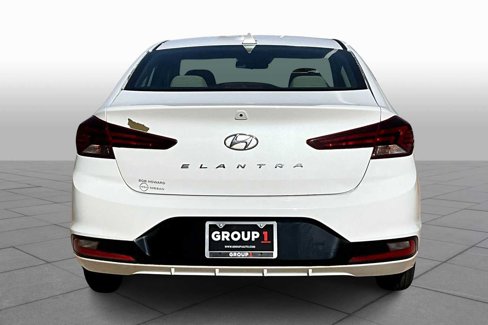 Used 2019 Hyundai Elantra SEL image 4