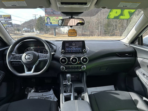 Used 2024 Nissan Sentra SV image 11