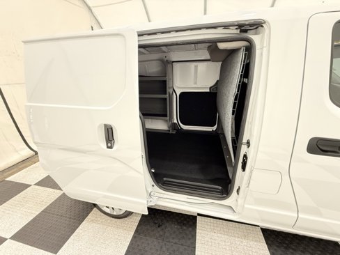 Used 2019 Nissan NV200 SV image 19