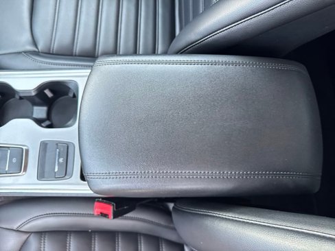 Used 2022 Ford Edge SEL image 24