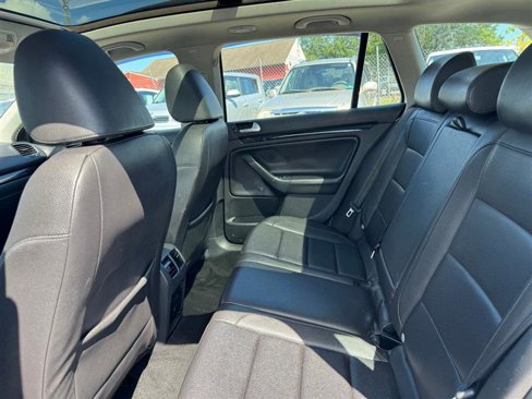Used 2013 Volkswagen Jetta TDI image 22