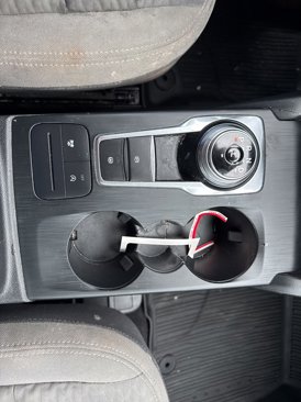 Used 2020 Ford Escape SE image 13