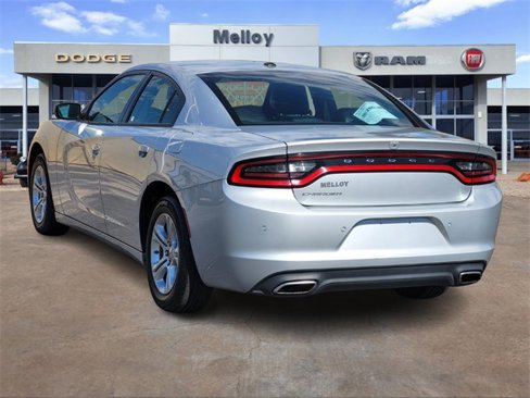 Certified 2022 Dodge Charger SXT w/ Leather Interior Group image 4