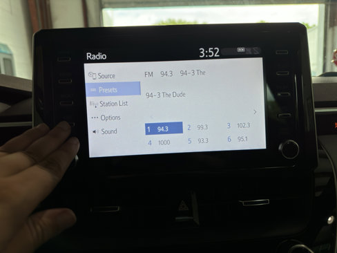 Used 2020 Toyota Corolla SE image 19