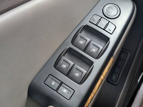 Used 2016 GMC Yukon Denali w/ Open Road Package image 26