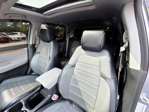 Used 2017 Honda CR-V EX image 16