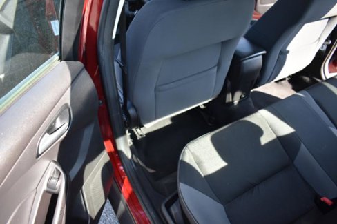 Used 2014 Ford Focus SE image 16