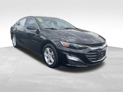 Used 2023 Chevrolet Malibu LS image 1