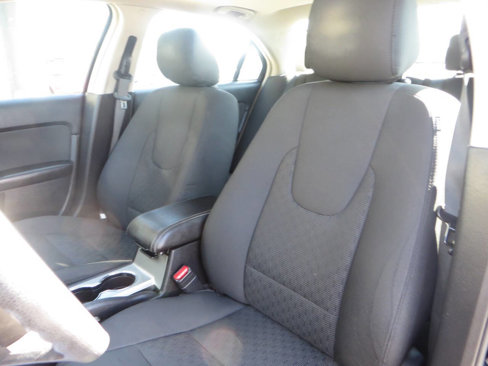 Used 2012 Ford Fusion SE image 45