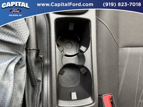 Certified 2018 Ford Focus SE image 30