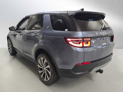 Certified 2023 Land Rover Discovery Sport SE image 5