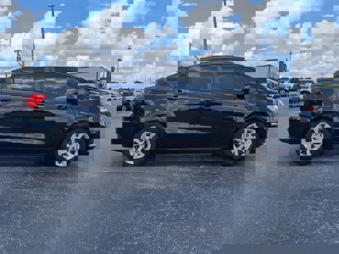 Used 2017 Kia Rio LX w/ Power Package image 3