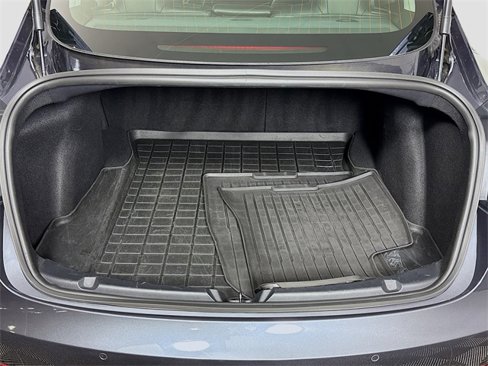 Used 2018 Tesla Model 3 Long Range image 26