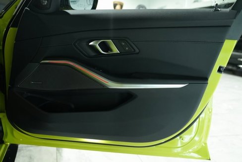 Used 2025 BMW M3 Competition image 18