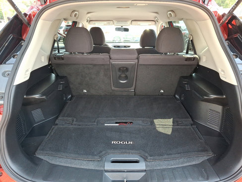 Used 2016 Nissan Rogue S image 27