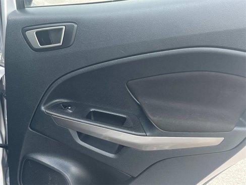 Used 2021 Ford EcoSport SE w/ SE Convenience Package image 16
