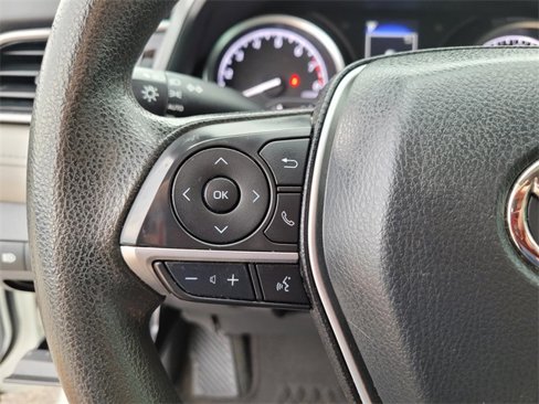 Used 2023 Toyota Camry LE image 26