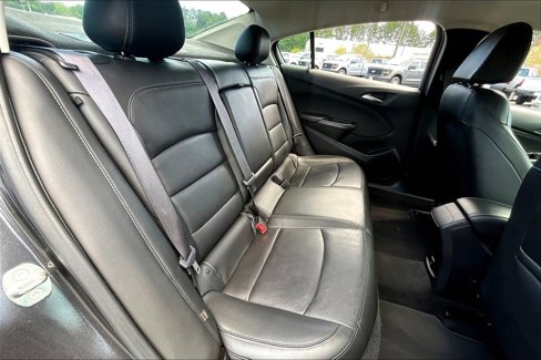 Used 2017 Chevrolet Cruze Premier image 27