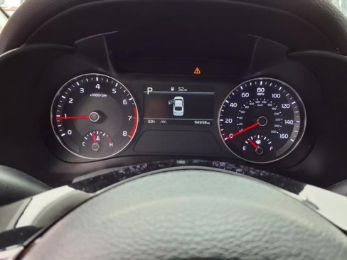 Used 2022 Kia Forte LXS w/ LXS Technology Package image 13