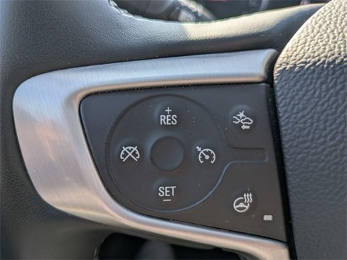 Used 2024 GMC Terrain SLT image 18