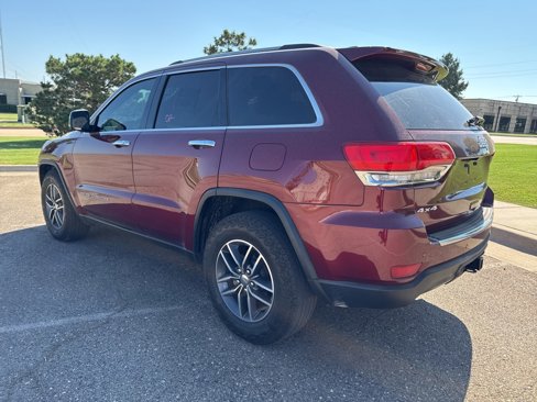 Used 2018 Jeep Grand Cherokee Limited w/ Trailer Tow Group IV image 6