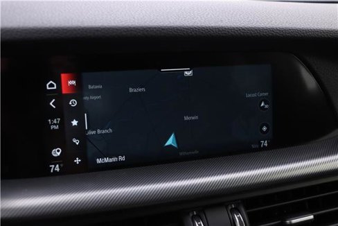 New 2024 Alfa Romeo Stelvio Ti image 9