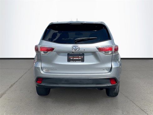 Used 2014 Toyota Highlander XLE image 5