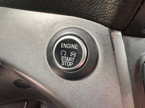 Used 2019 Ford Escape SE image 24
