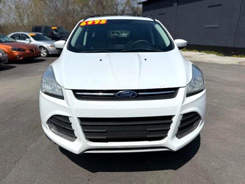 Used 2013 Ford Escape SE image 2