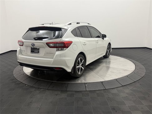 Used 2021 Subaru Impreza 2.0i Premium image 8
