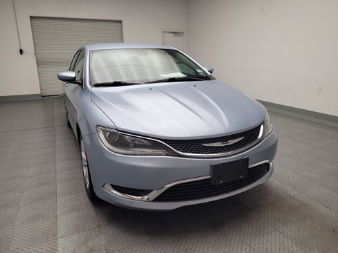Used 2015 Chrysler 200 Limited w/ Convenience Group image 14