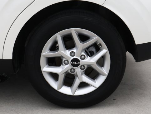 Used 2023 Kia Soul S image 7