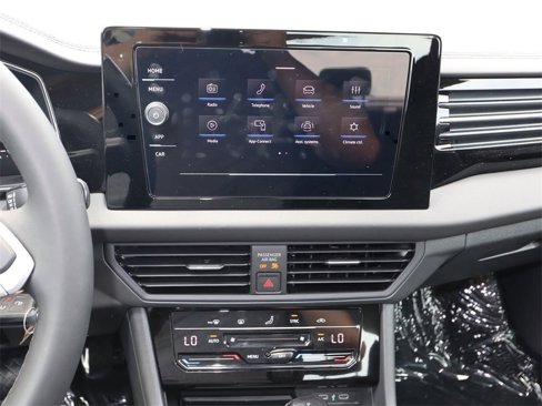 New 2025 Volkswagen Jetta S image 17