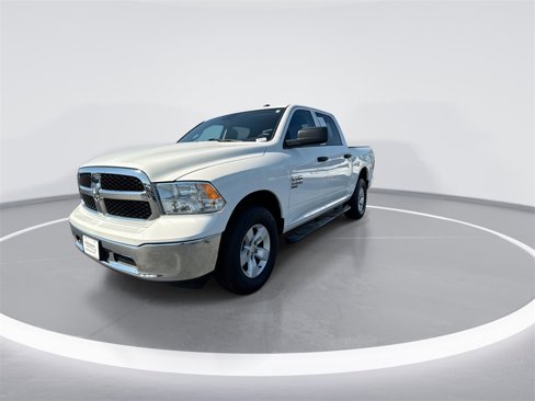Used 2022 RAM 1500 Tradesman w/ Chrome Appearance Group image 4