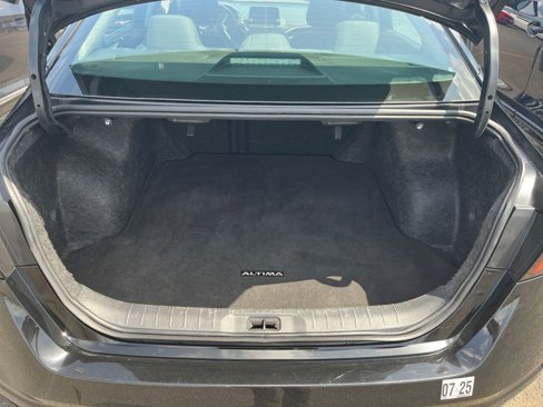 Used 2023 Nissan Altima 2.5 SV image 31