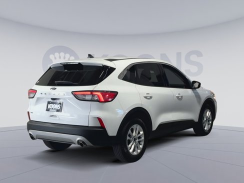 Used 2022 Ford Escape SE w/ Convenience Package image 11
